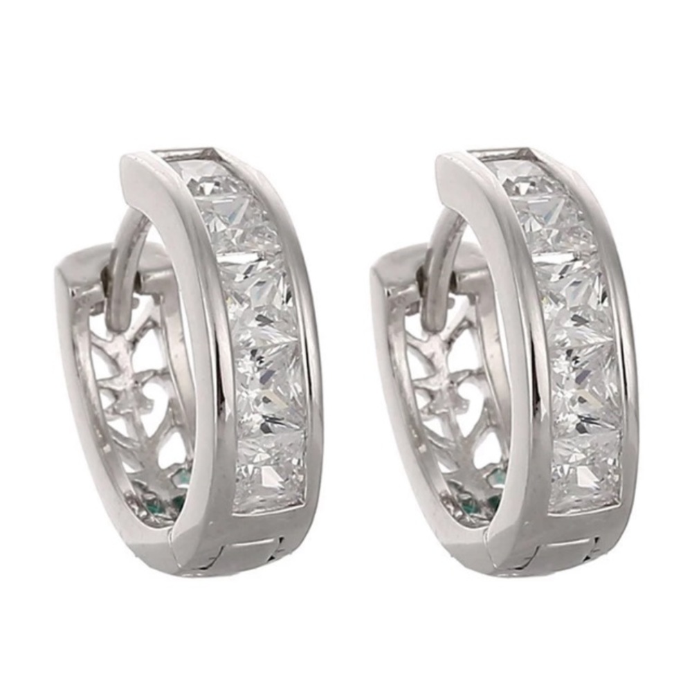 NEW๐๐LOVE! CRYSTAL CLEAR CZ HOOPS๐๐CHANNEL SET - Picture 1 of 5